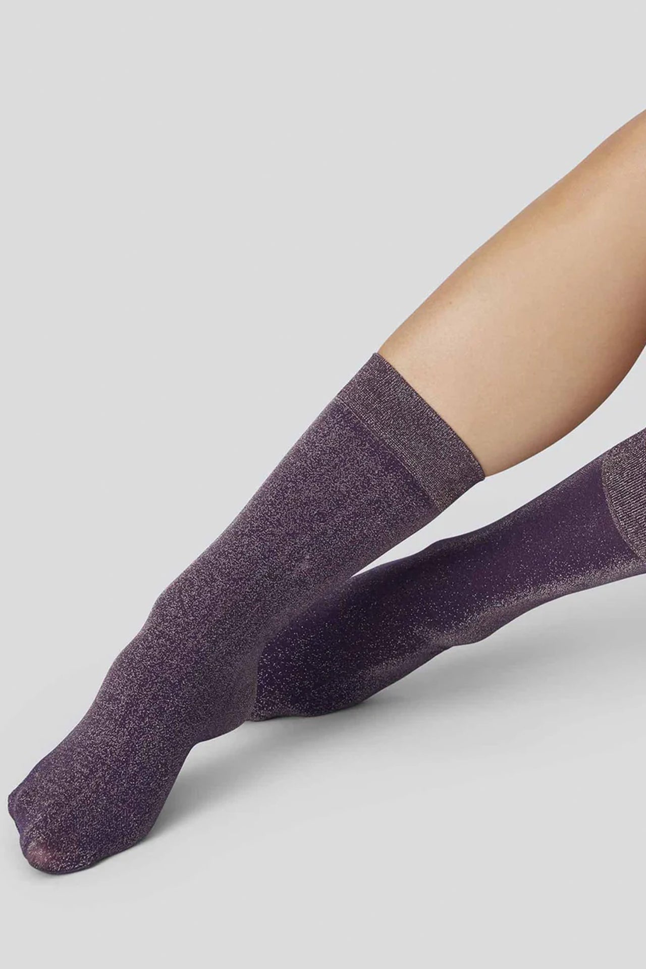 Ines Shimmery Socks in Plum