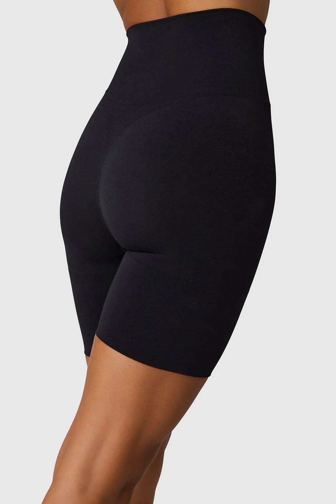 Livia Shaping Shorts in Black